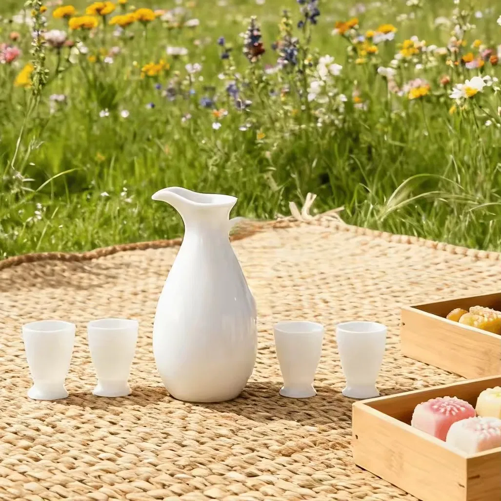 Chinese Jade Wine Pot High-End Jade Dinnerware Coffee Wine Set Luxury Gifts Sets Cup Drinkware