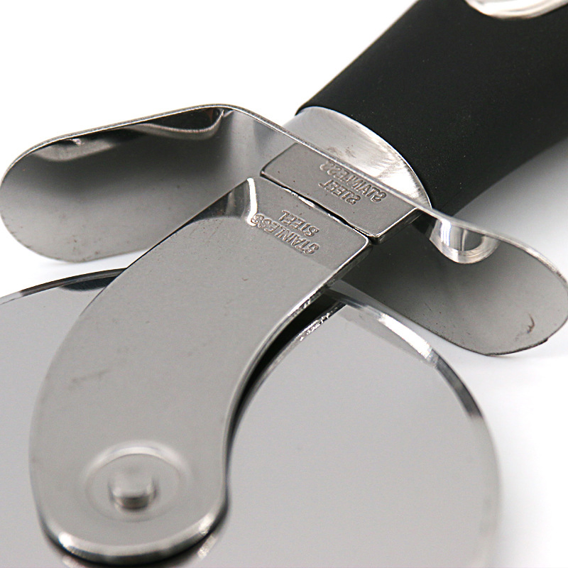 Food Grade Stainless Steel Pizza BBQ Accessories Pizza Cutter Home Pizza Knife