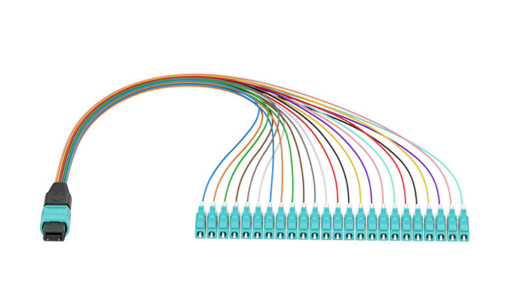 China 24fibers OM3-150 24cores OM3-300 24fo MTP-LC / MPO Male to LC Fanout Harness Fiber Optic Patch Cord  Manufacturer, Factory