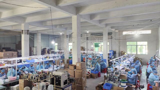 Control de calidad en producción de equipos de terapia de mano