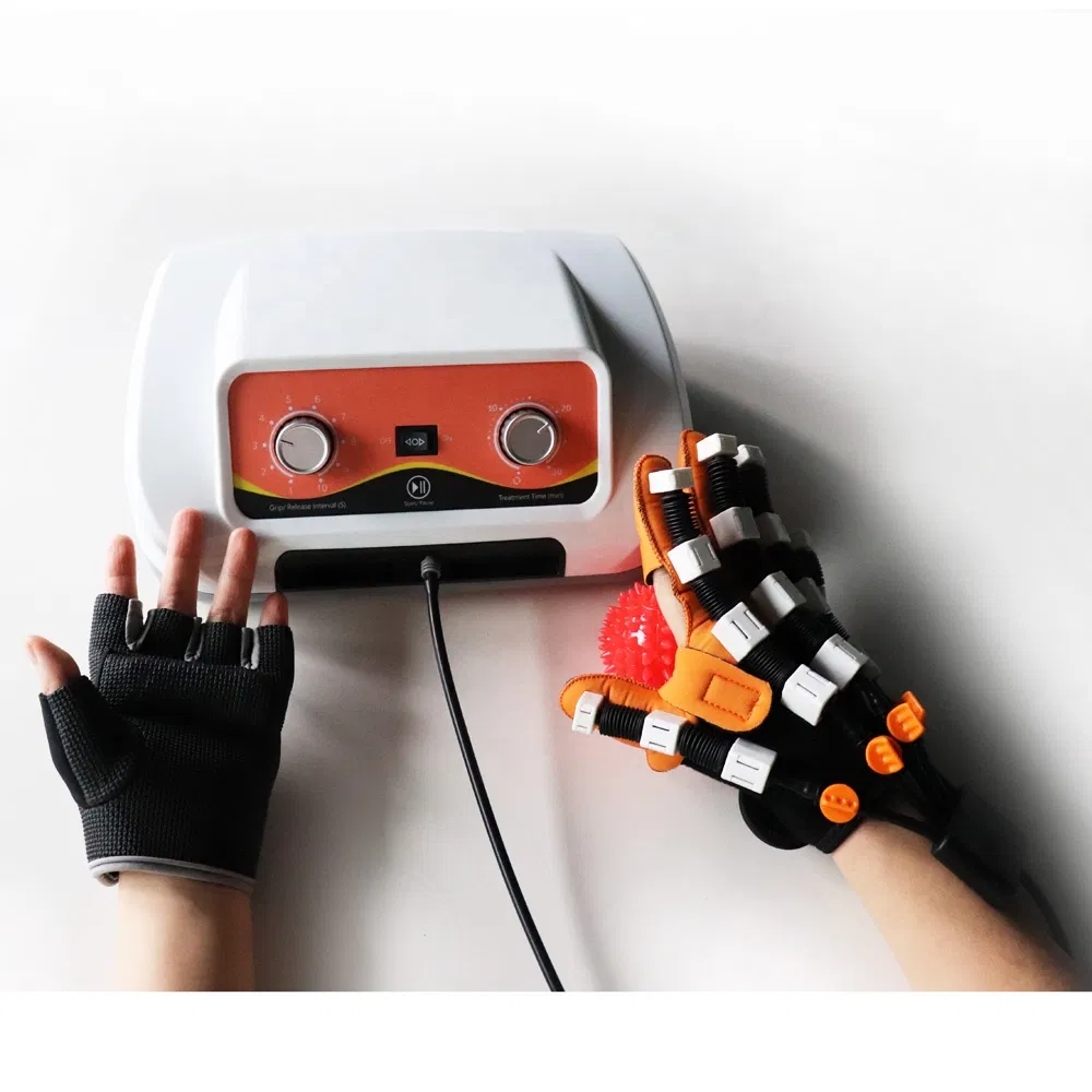 Guantes de robot de rehabilitación combinados con terapia de imagen espejo