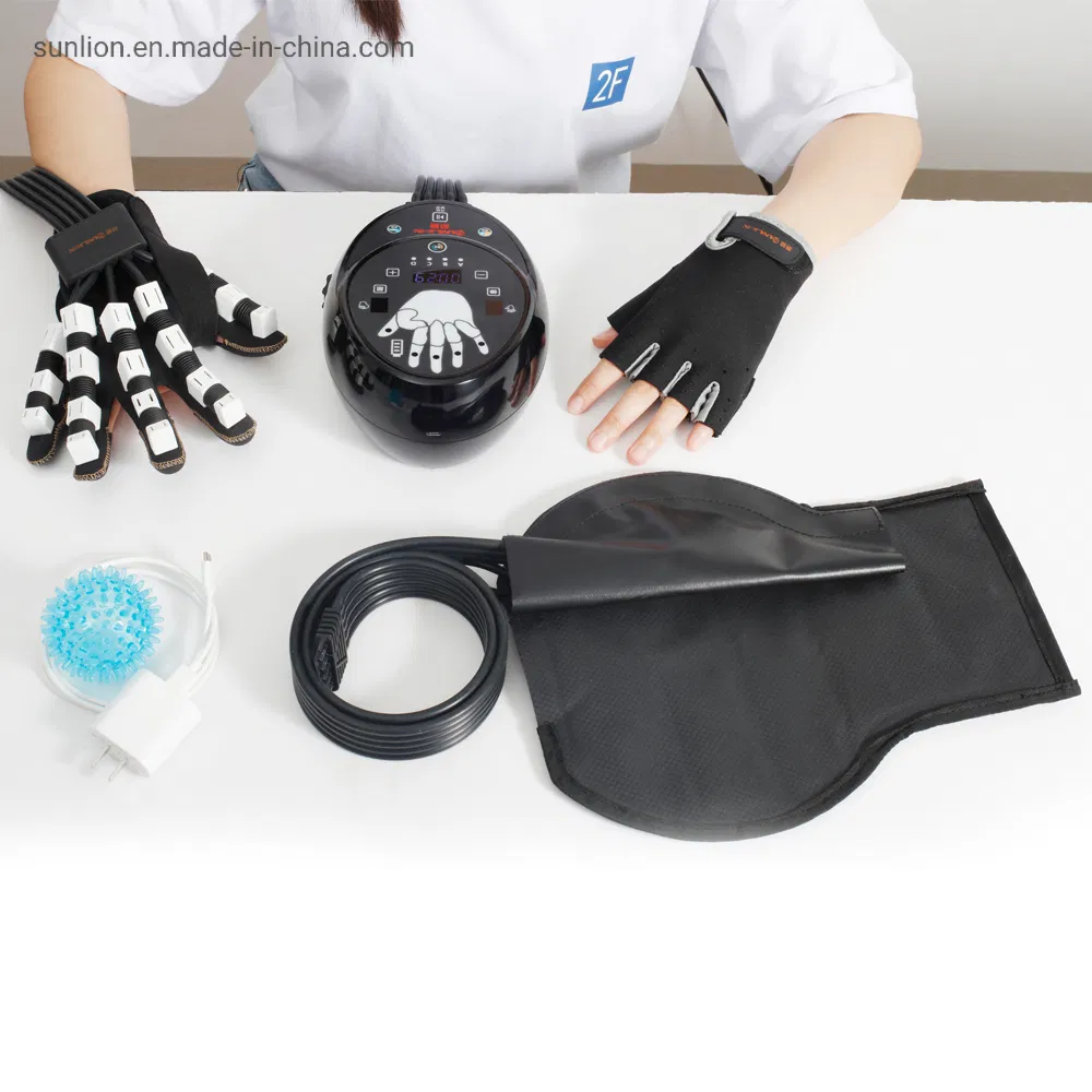 Guantes robóticos equipo de rehabilitación fisioterapéutica para la mano tras un accidente cerebrovascular