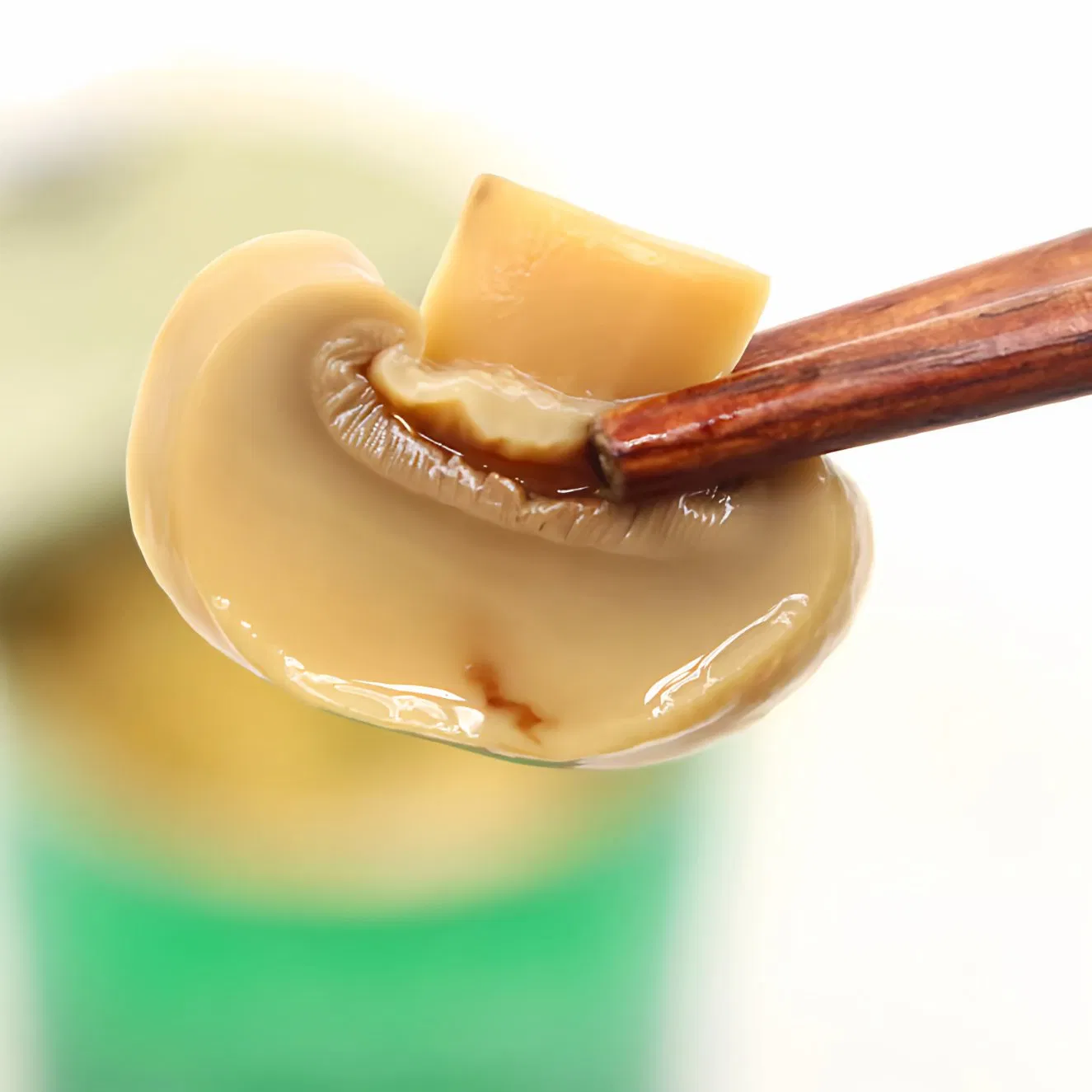 Champiñones enteros enlatados de calidad premium para cocinar y cenar