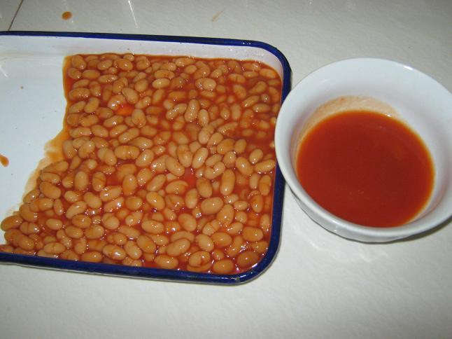 Salsa de tomate enlatada con frijoles horneados de alta calidad