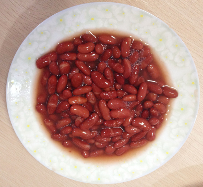 Frijoles rojos enlatados / frijoles al horno en salsa de tomate