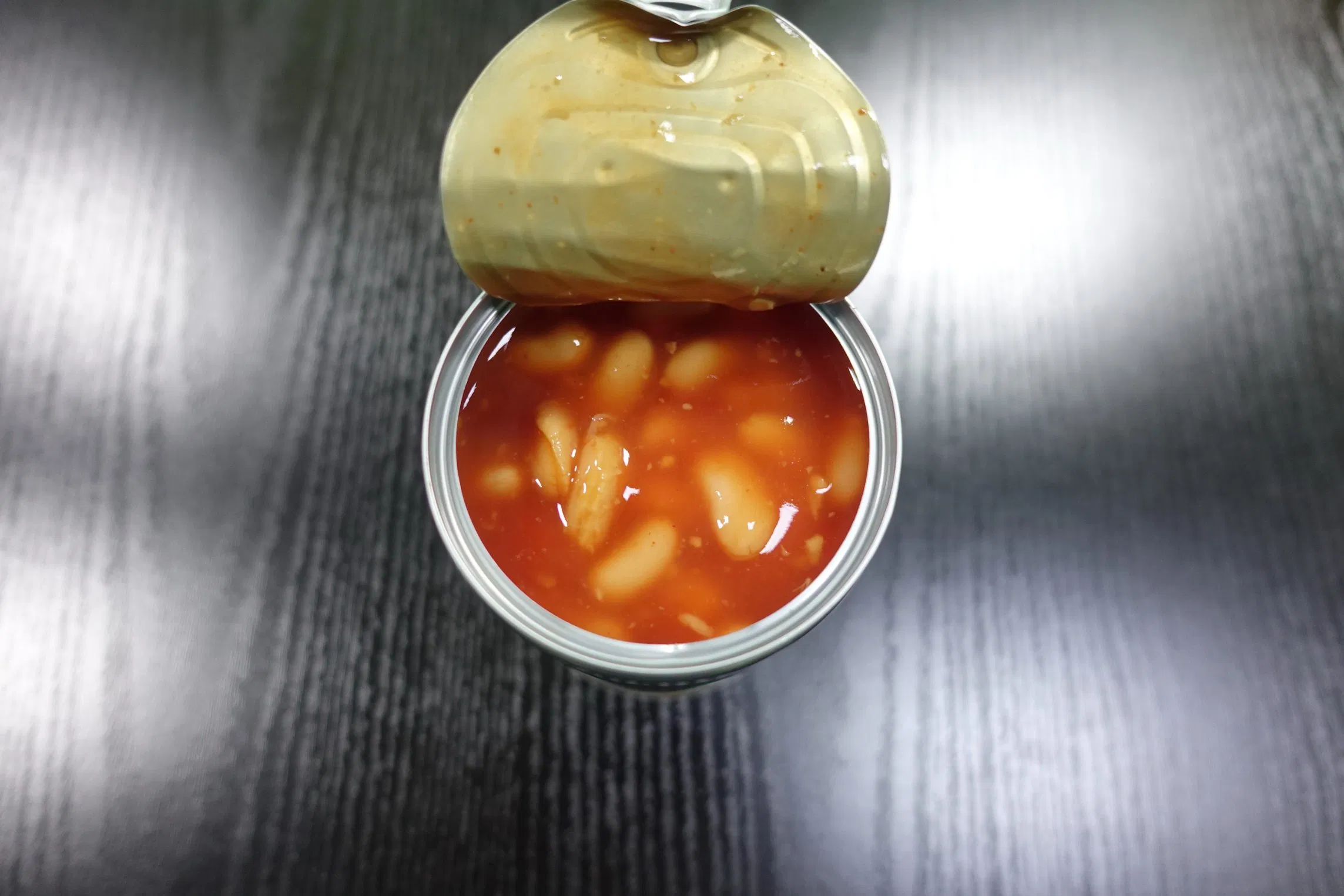 Precio de fábrica de frijoles horneados en salsa de tomate enlatados