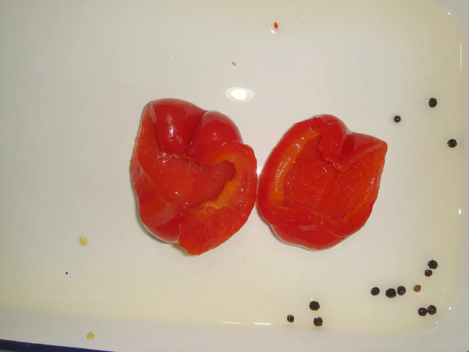 Pimientos rojos enlatados enteros, mitades, rodajas y trozos de fábrica de China