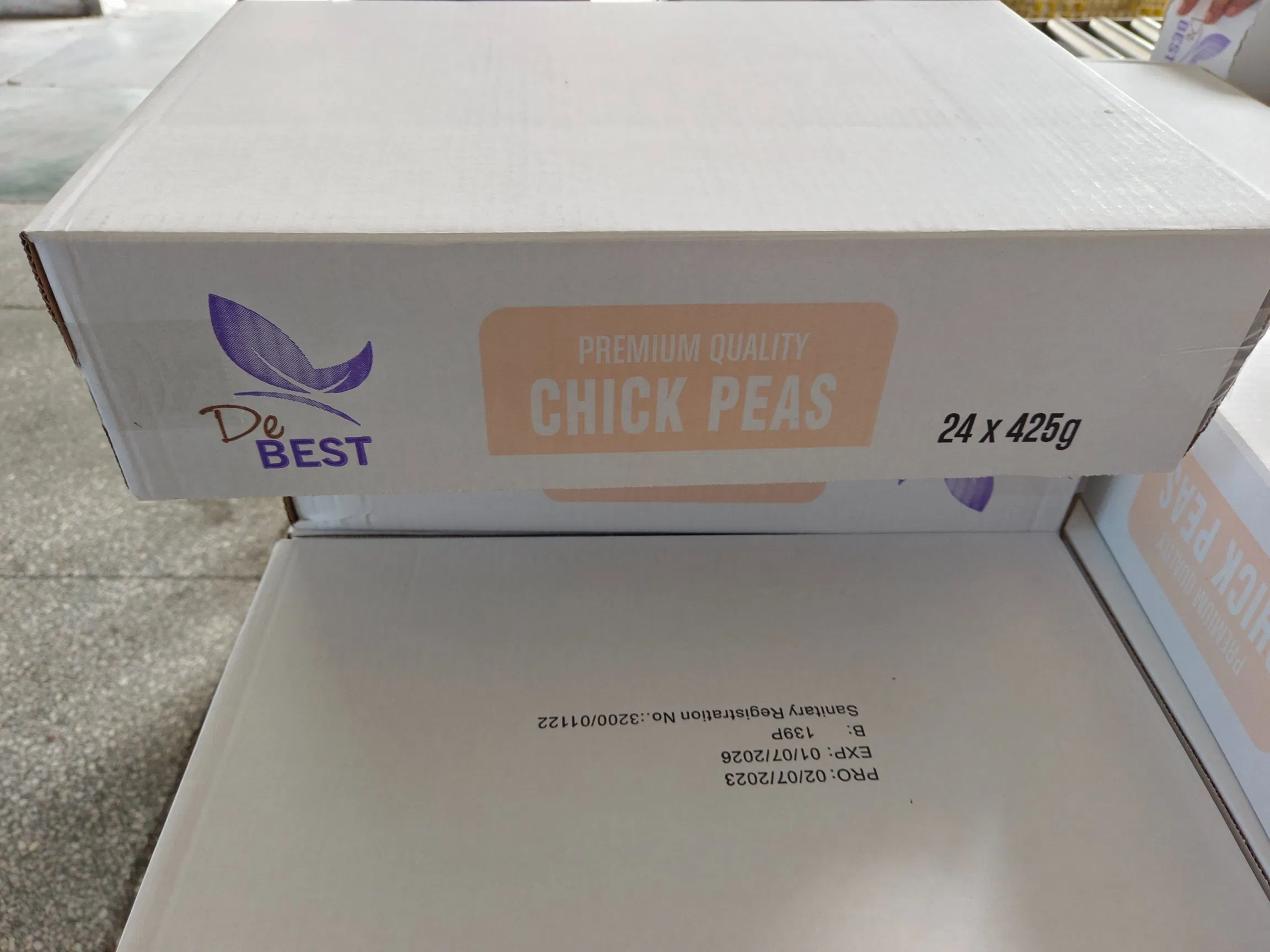 Deliciosos frijoles enlatados de nueva cosecha, garbanzos enlatados