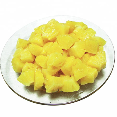 Fruta enlatada de piña en rodajas