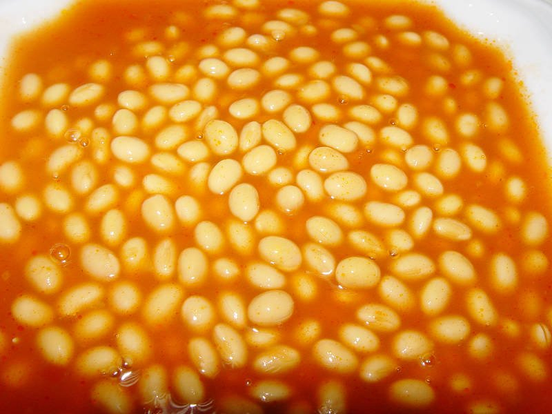 Salsa de tomate enlatada con frijoles horneados de alta calidad