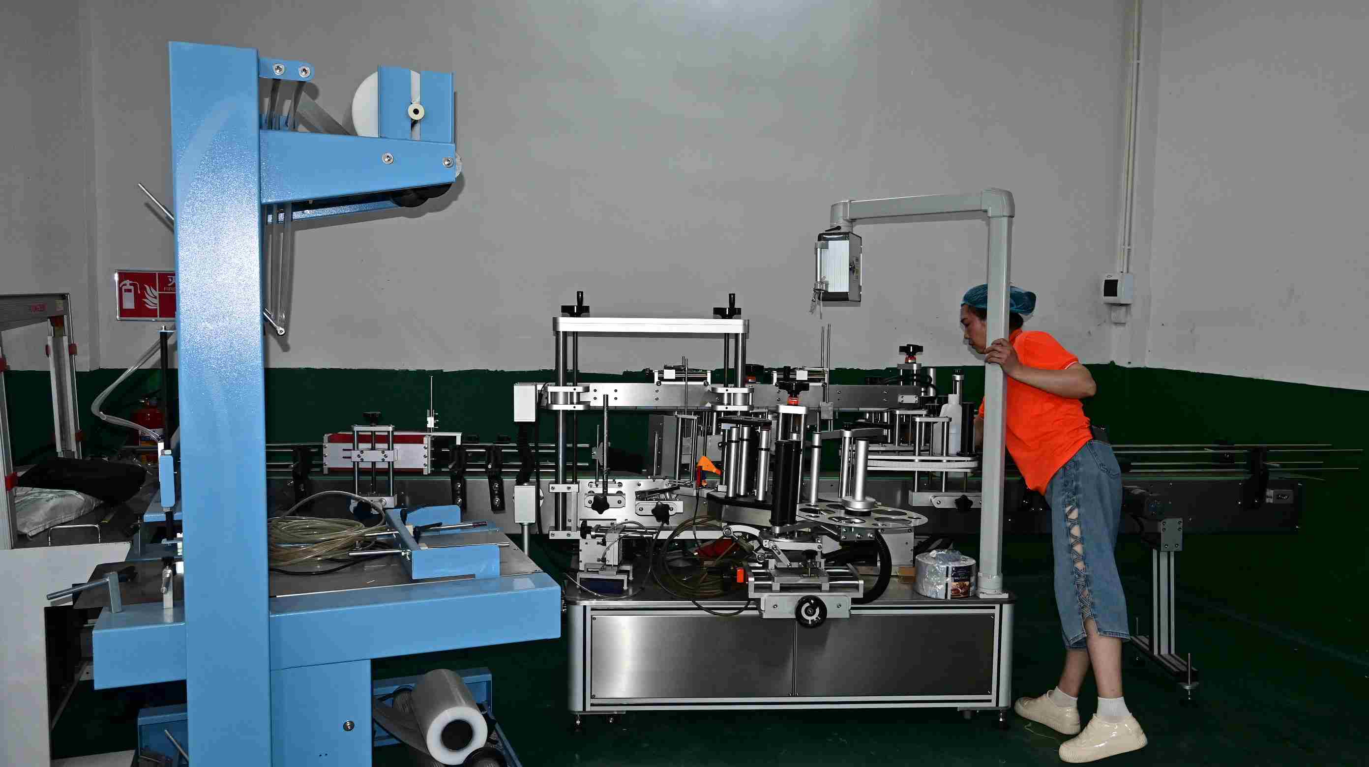 Máquina etiquetadora industrial de latas Kekor Food