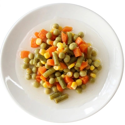 Venta caliente de verduras mixtas enlatadas certificadas con zanahorias en cubos
