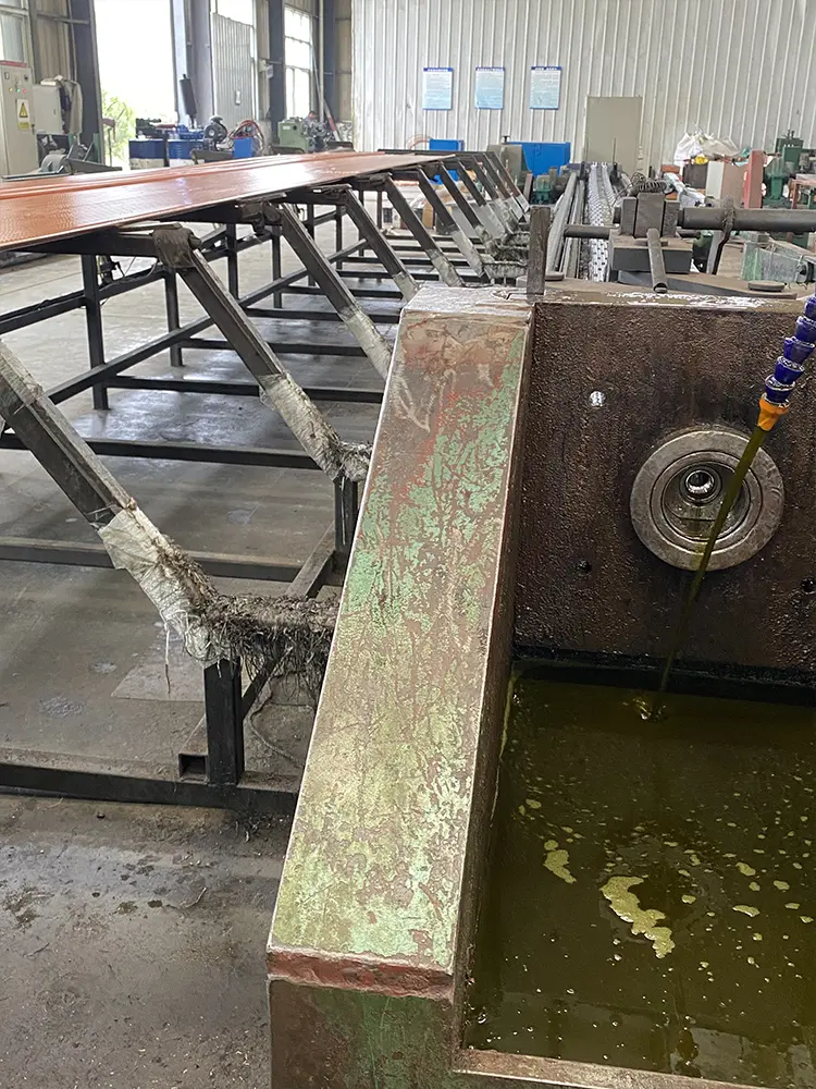 Copper alloy wire and rod drawing machine for precise dimensional control
