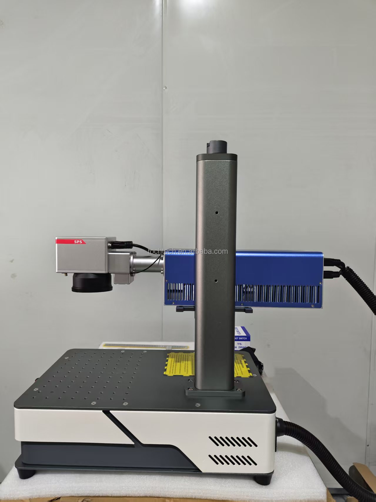 Hot Sale Co2 Galvo Laser Marking Machine Factory Directly Sale Wood Plastic Cutting Printing Device