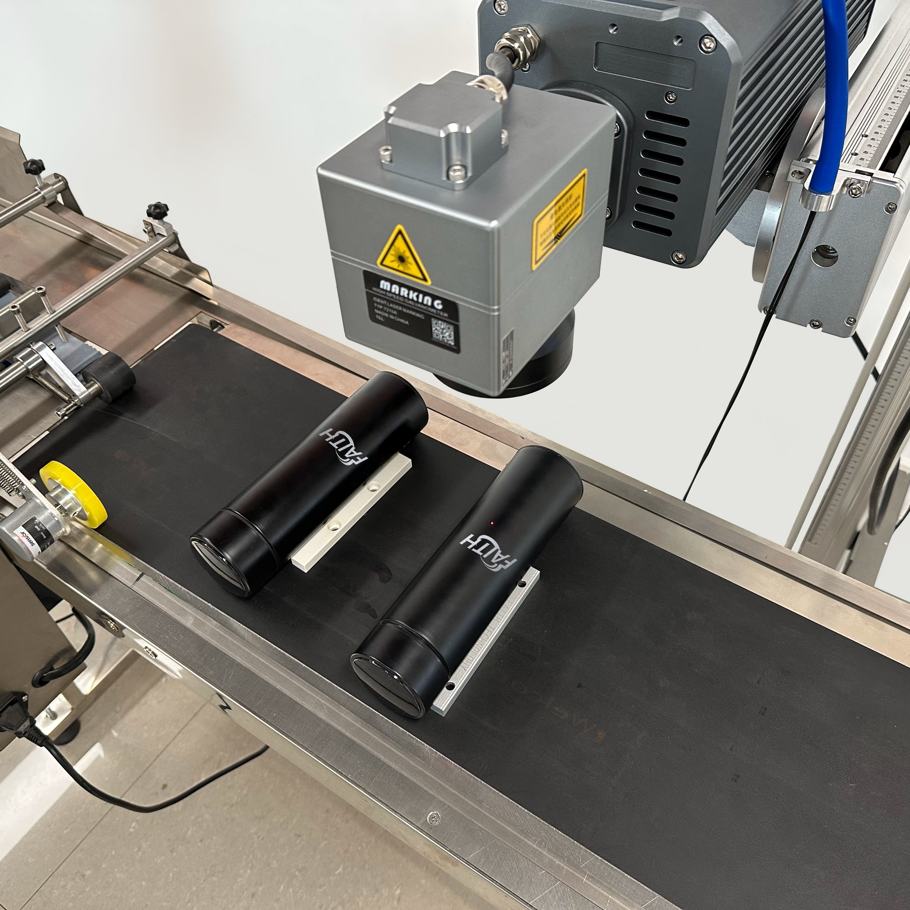 Faith New Condition Infrared Picosecond Flying Fiber Laser Marking Machine for Vin Number PCB Metal Production Supports BMP