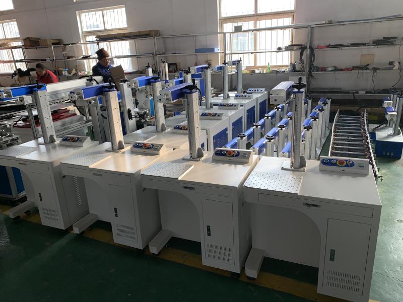 Desktop Split-type UV Laser Marking Machine for Engraving Logos on Metal Crystal Stone Acrylic and Glass 6W 10W