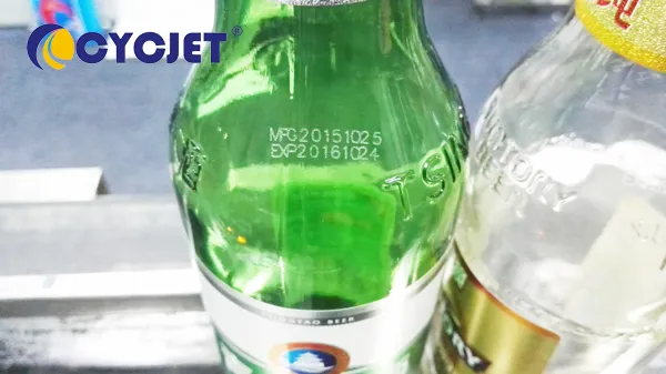 Smart LC30f Date Coding CO2 Online Laser Marking Machine on Glass Bottle