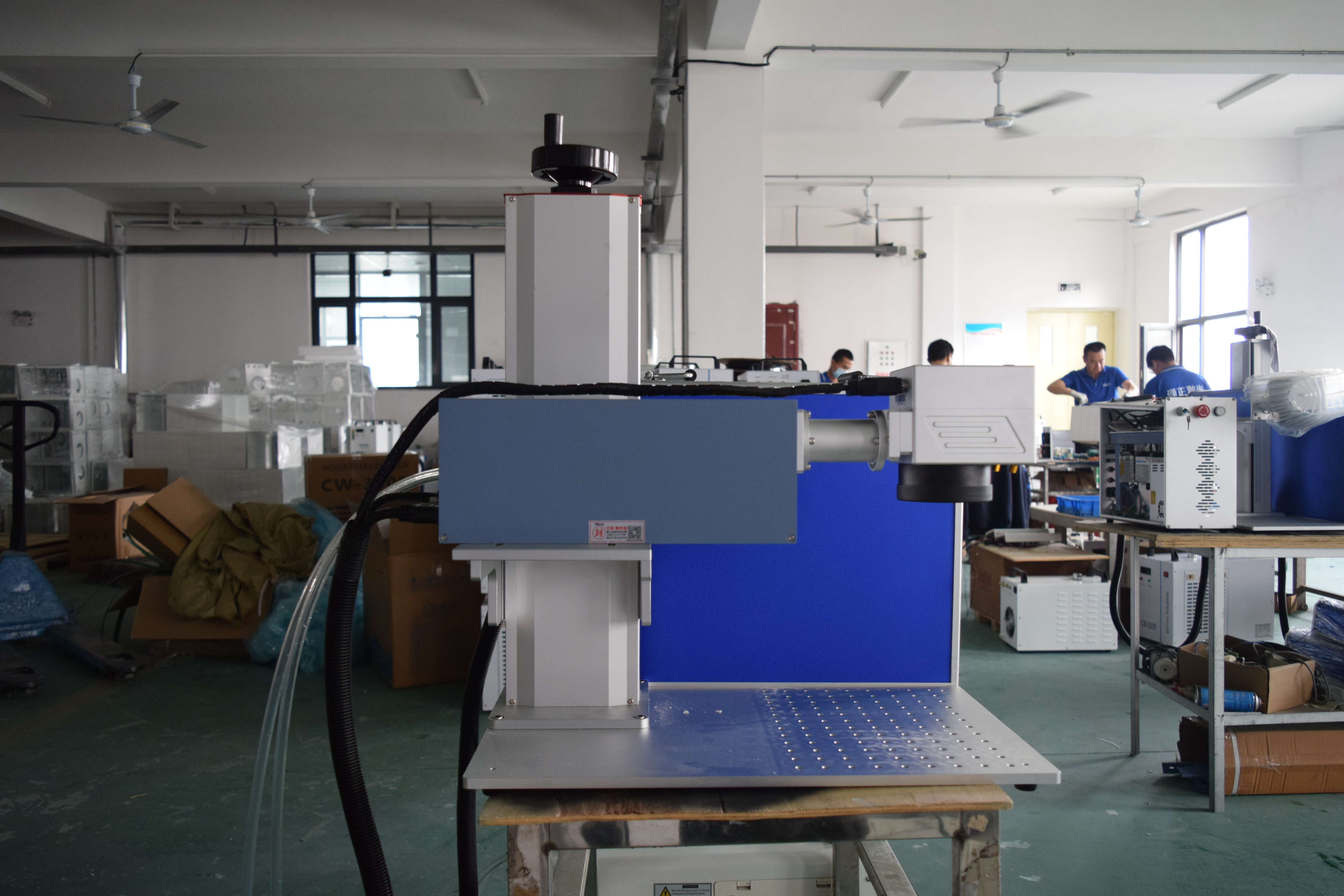 RAYCUS 50W-100W MOPA Fiber Laser Marking Machine New Air Cooling 0.01mm Accuracy 1000-3000mm/s Speed Portable Desktop Metal