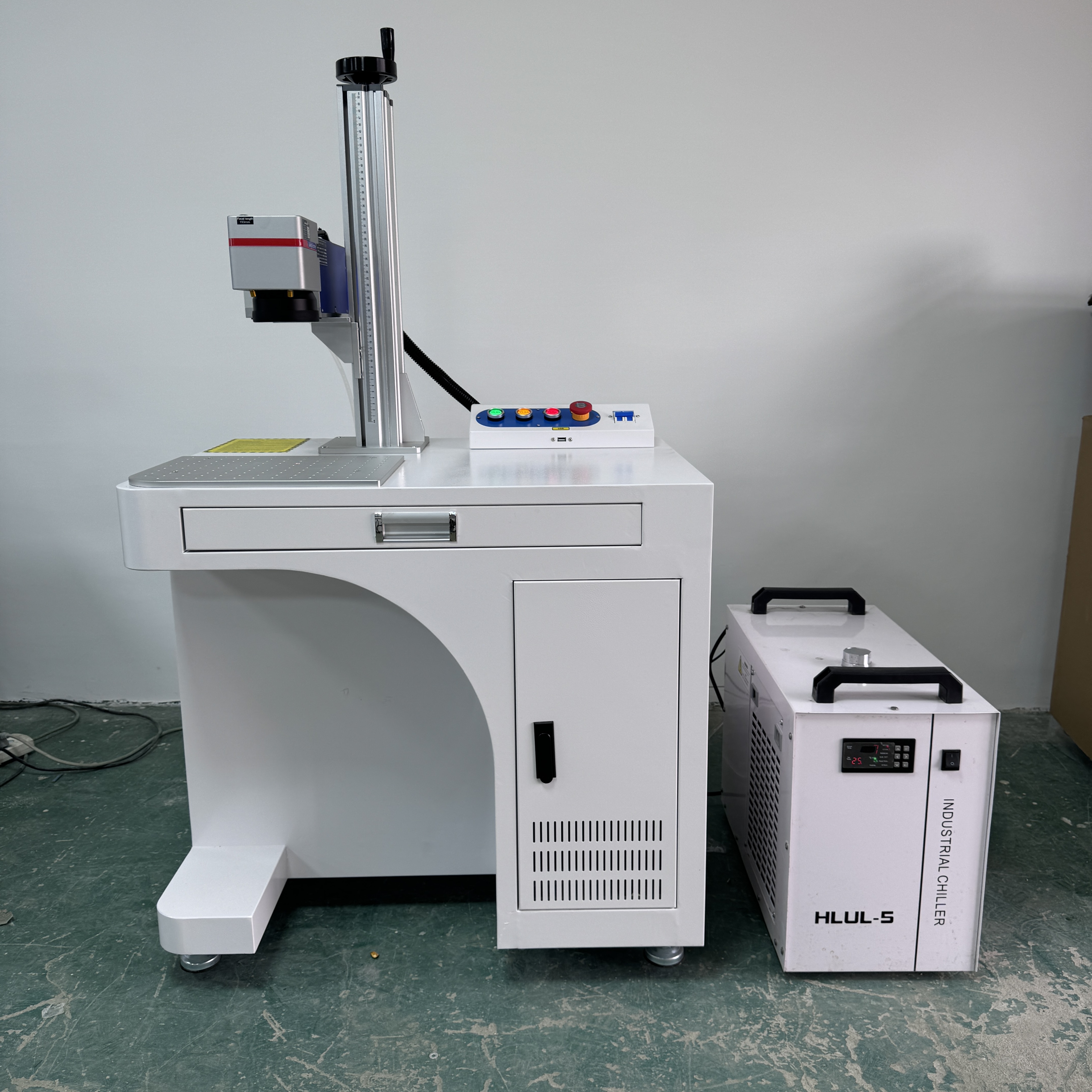 Cabinet Type UV Laser Marker 5W 10W Fully Enclosed UV Laser Engraving Machine for Logo QR Code Printing