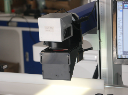 All-In-One Automatic Focus Vision System New Air Fiber CO2 Laser Marking Engraving Machine DXF/PLT CCD Visual Positioning