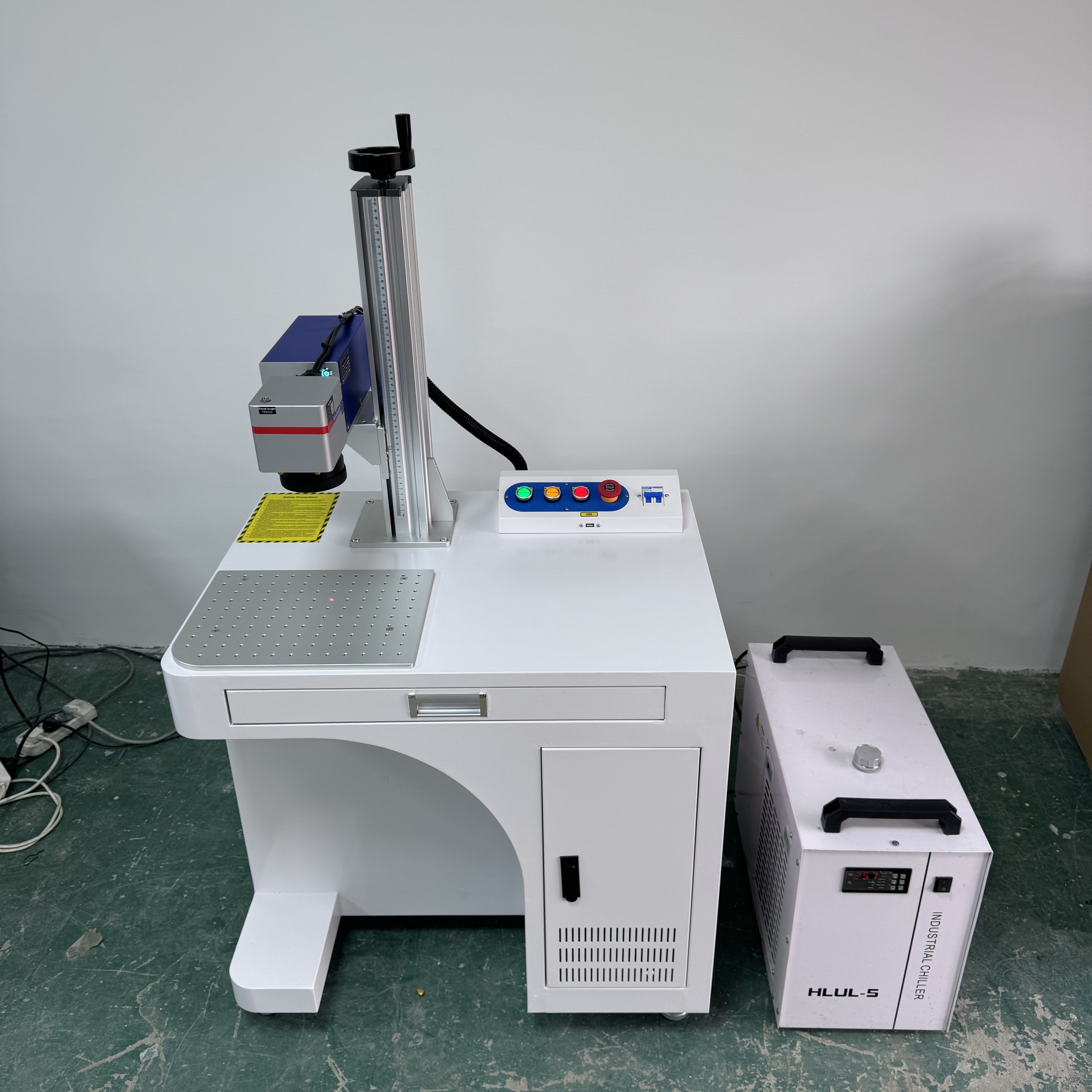 Cabinet Type UV Laser Marker 5W 10W Fully Enclosed UV Laser Engraving Machine for Logo QR Code Printing