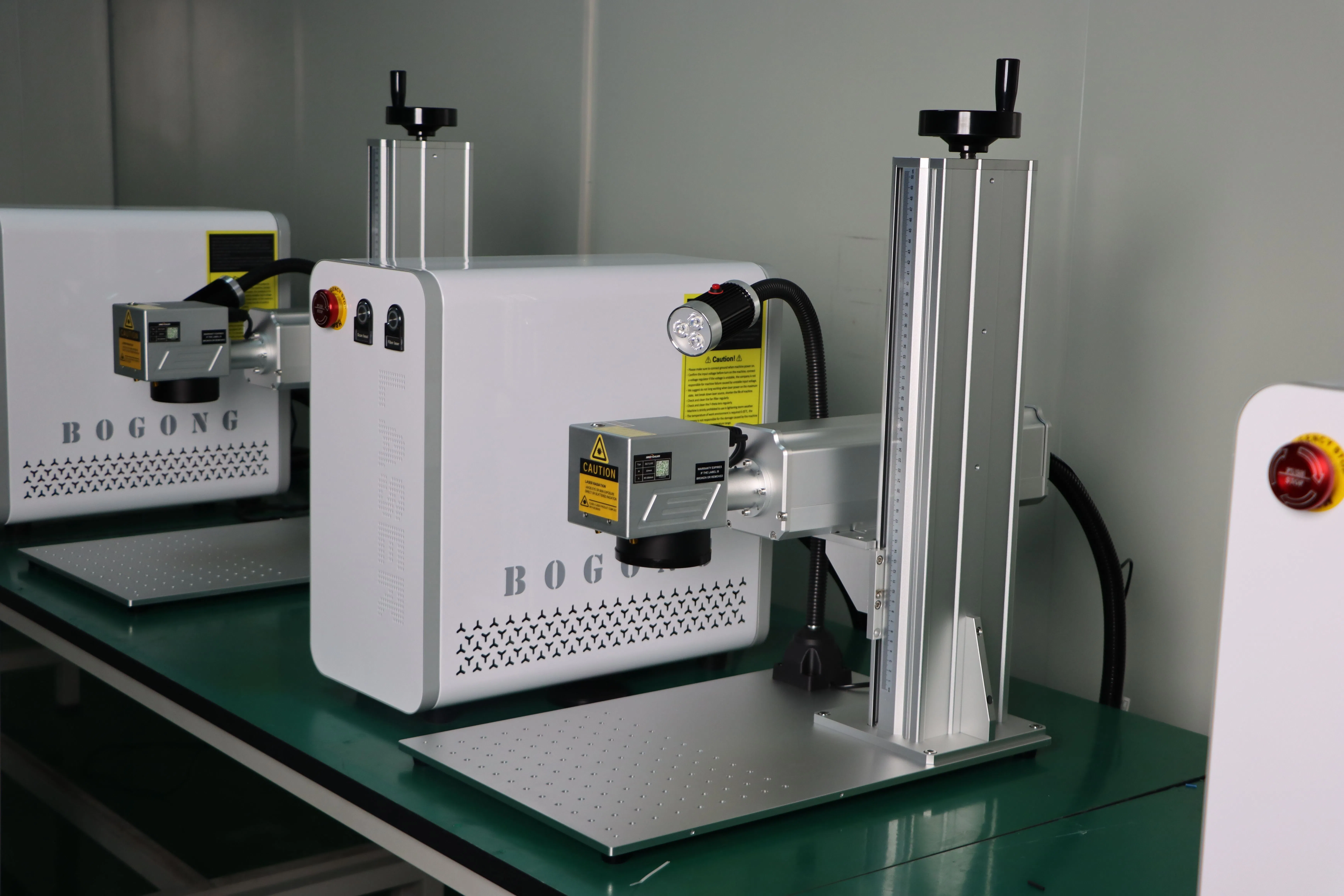 High Speed 50W Fiber Laser Marking Machine Portable Desktop Fiber Laser Engraver for Metal Stainless Steel Jewelry Logo Serial Number Marking