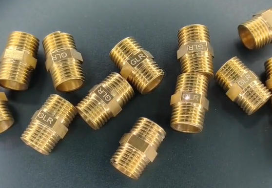 Lansu Vision Fiber Laser Engraving System for Aluminum Profiles High Efficiency Batch Marking CE