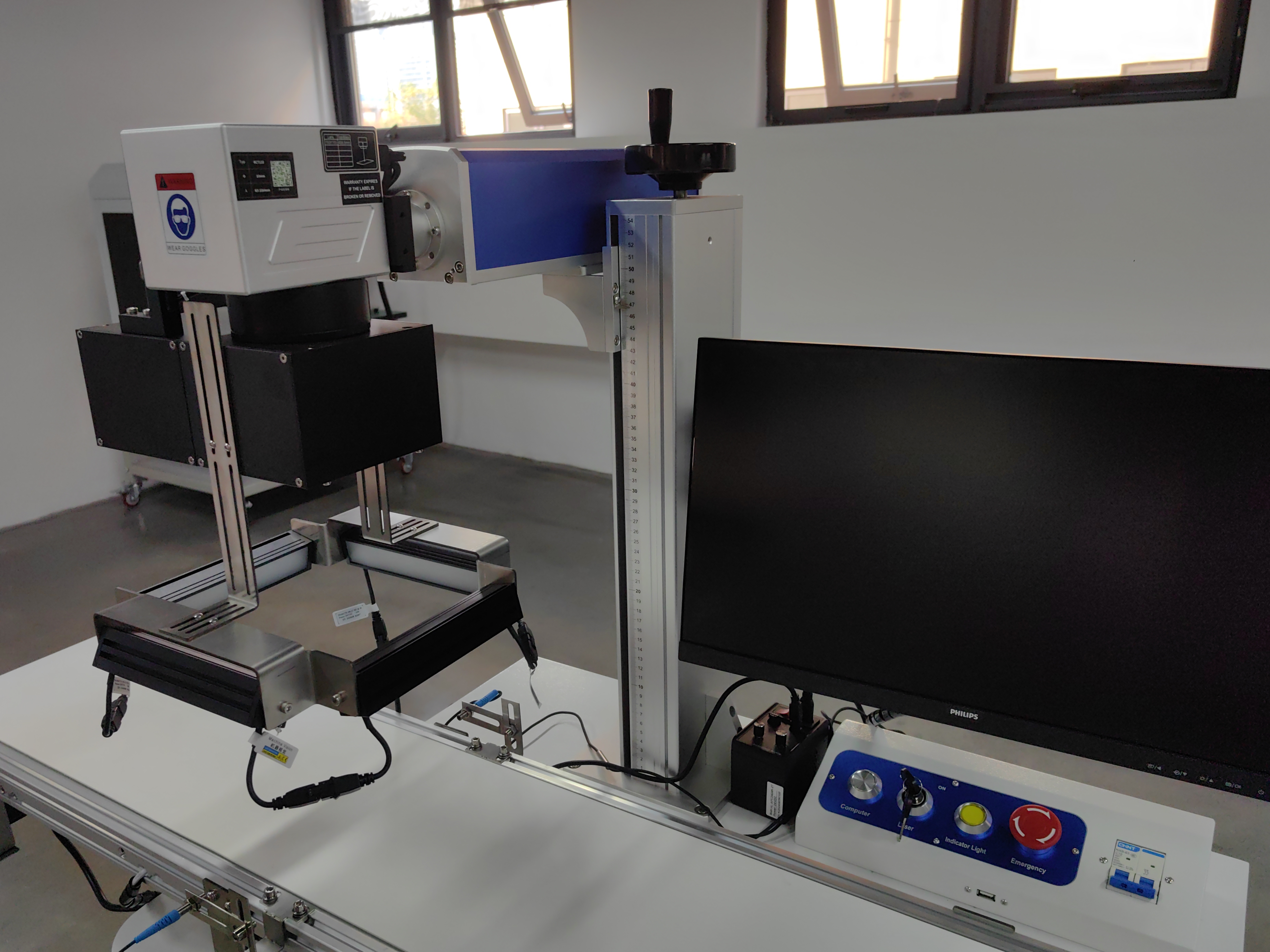 Electric CCD Camera Visual Laser Marking Machine with Automatic Focus Vision System for Metal Glass Wood-High Productivity