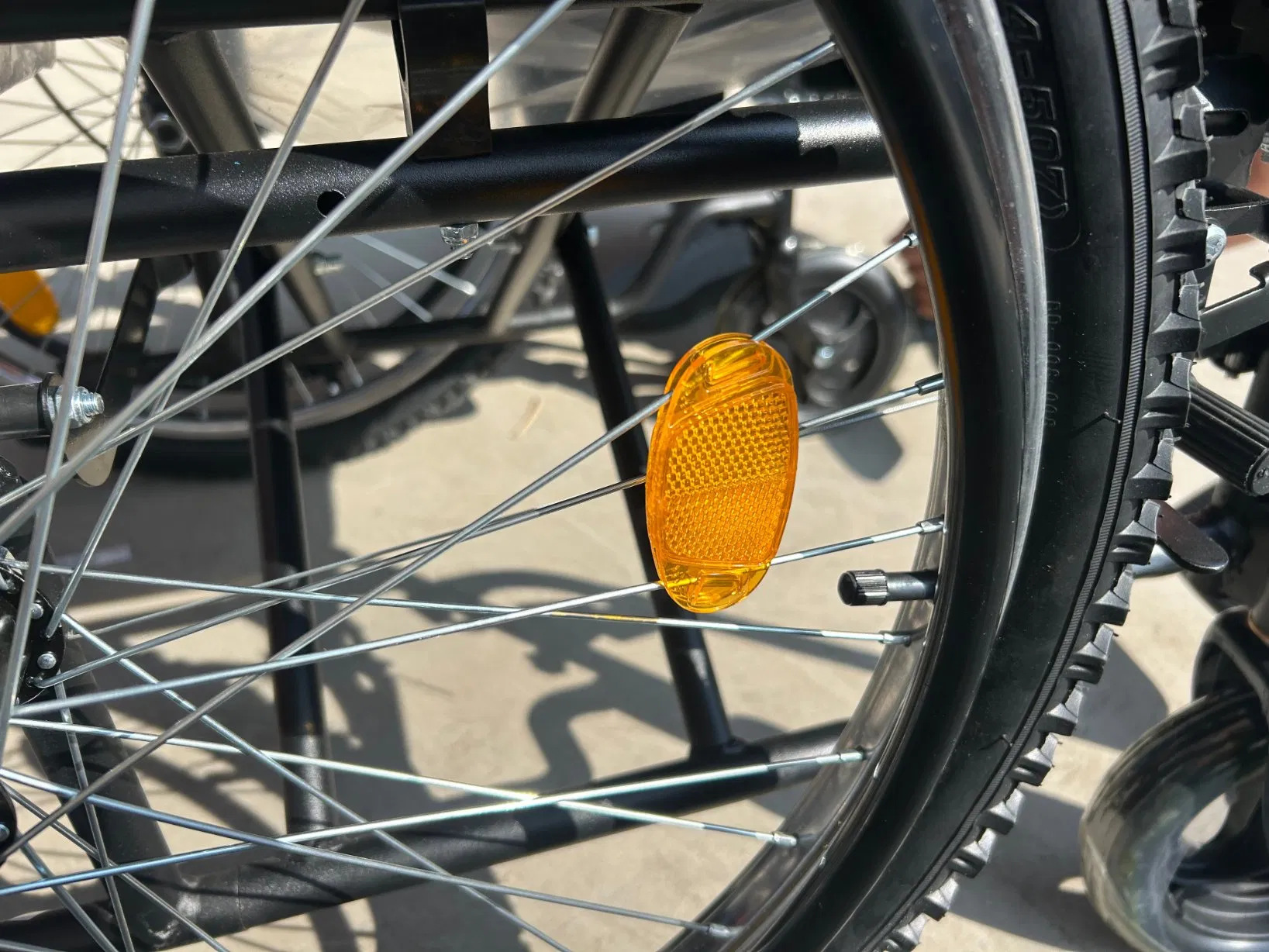 Hot Sale Customized All Terrain Durable Foldable Manual Heavy Load Wheelchair Bme4617tt