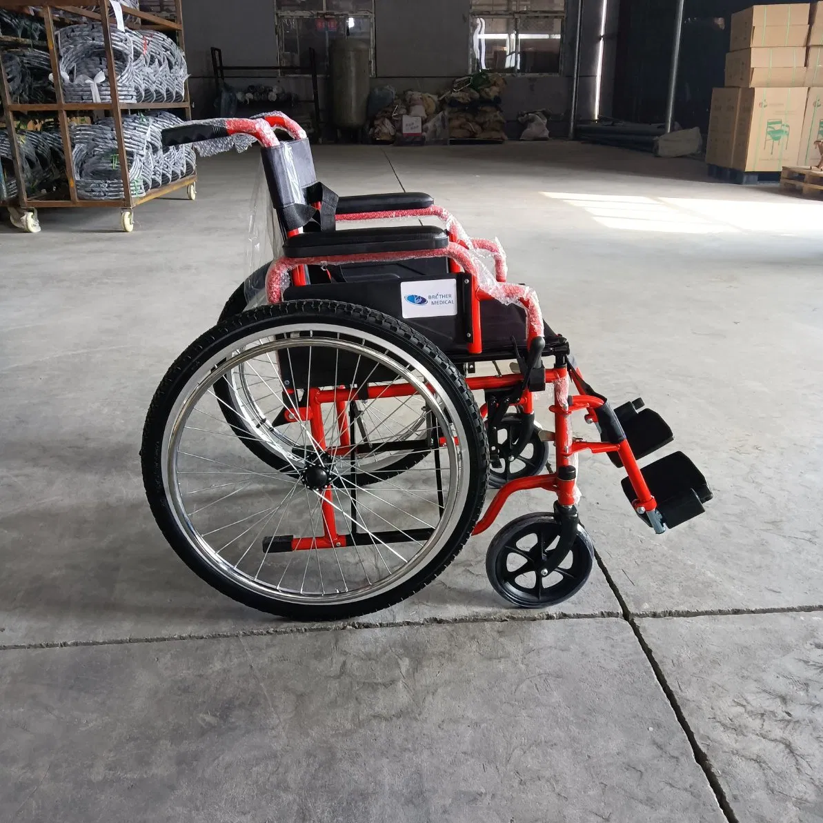 High Quality Folding All Terrain Manual Mobility Scooter Heavy Duty Wheelchair Bme4617tt