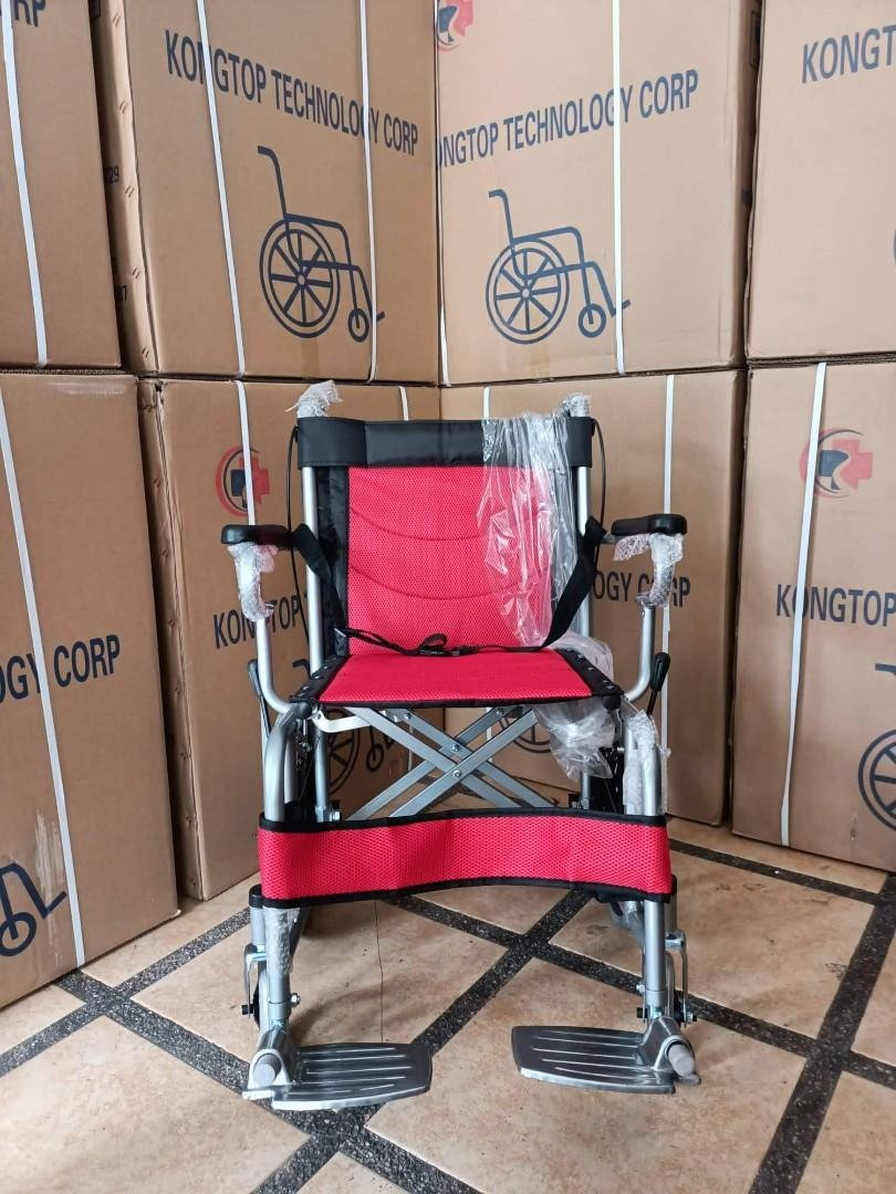 Top Factory Direct Supply Wheel Chair Transport Transfer Transit Manual Wheelchair for Disability People Good Price