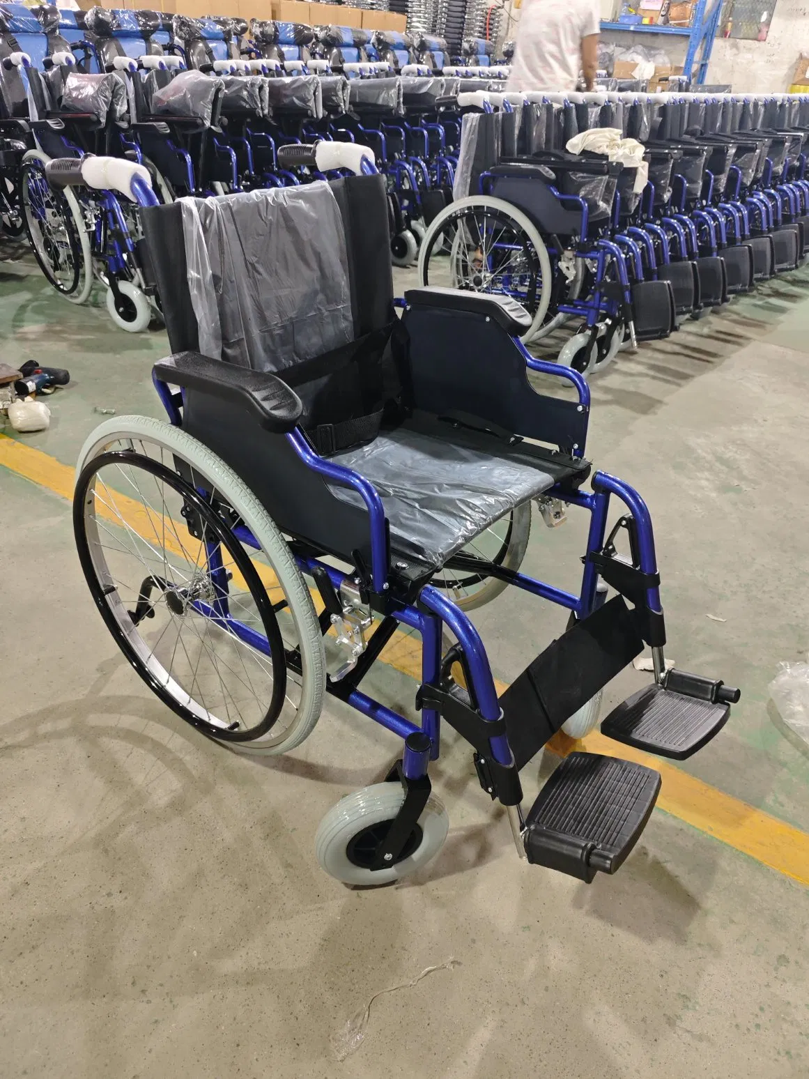 Heavy Duty Steel Manual Wheelchair Wide for Fat Person