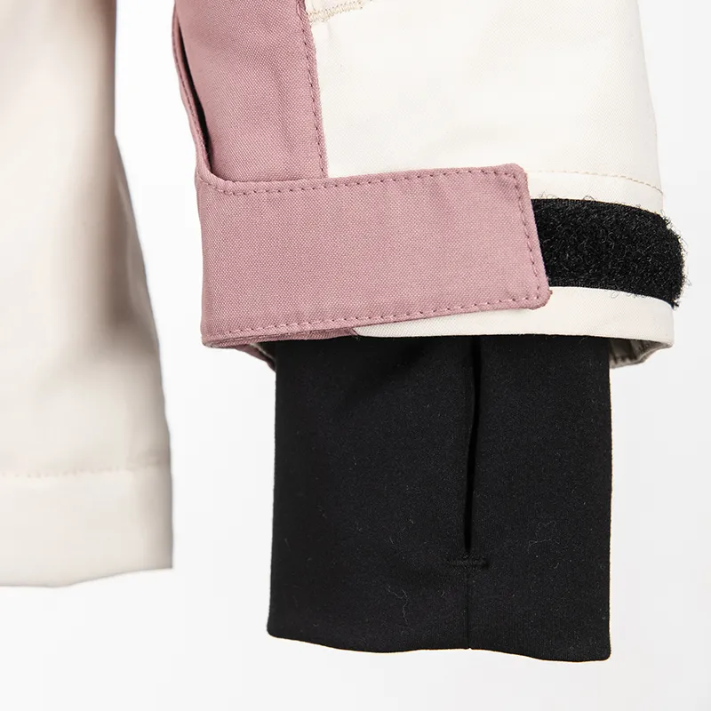 Chaqueta con capucha de moda para niños