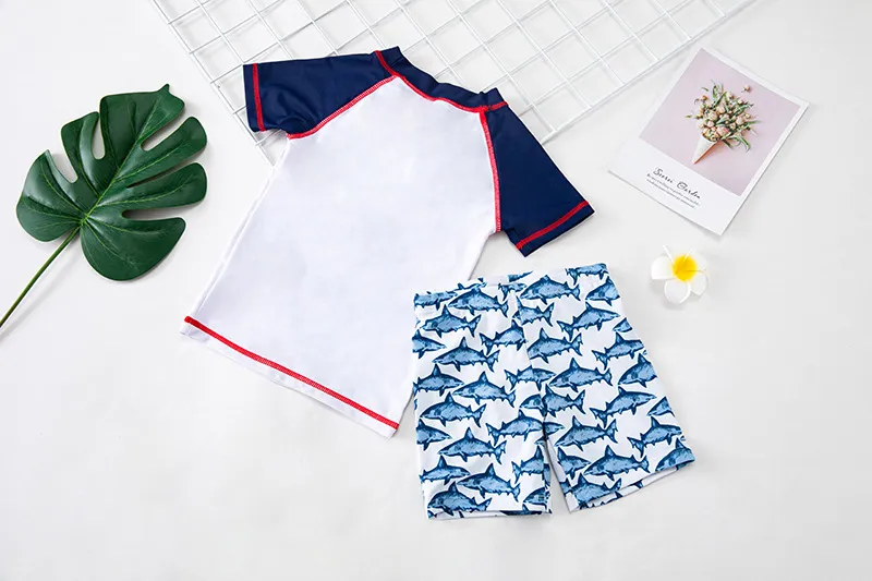 Conjunto de tres piezas para niños Upf50 Traje de baño UV Ropa de playa para niños