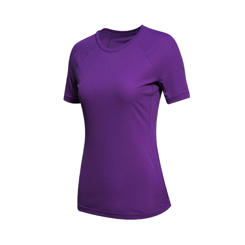 Camiseta de jogging para hombres con paneles de malla, inserciones transpirables y tela que absorbe la humedad