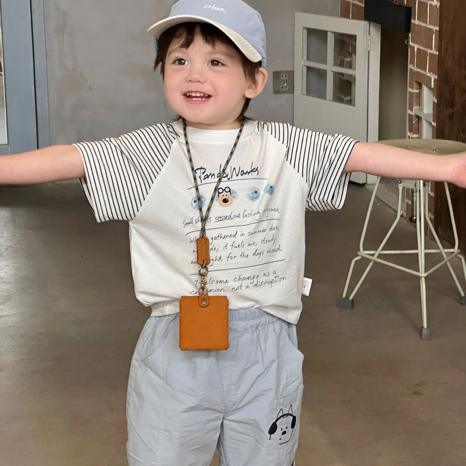 Ropa de verano para niños con camiseta y pantalones cortos
