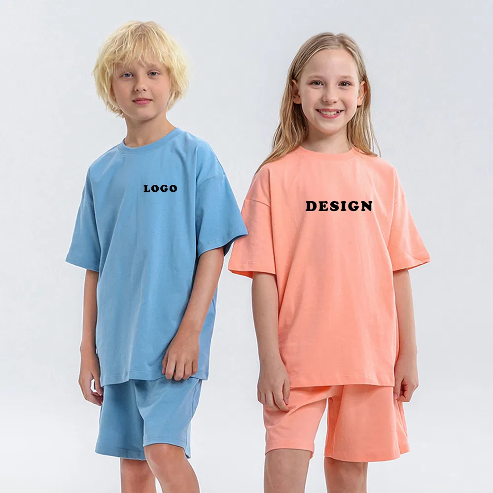 Colores variados de camisetas lisas