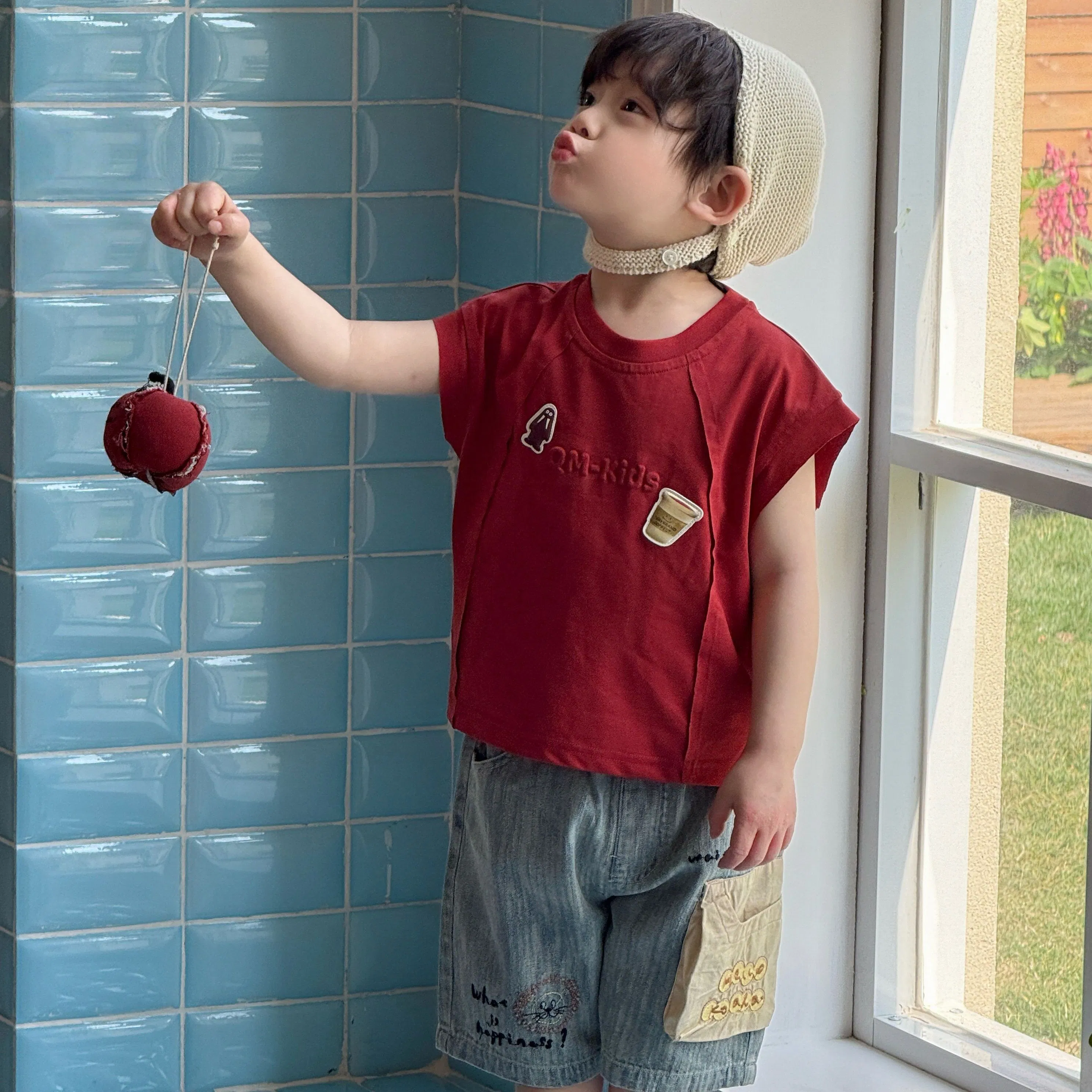 Ropa de camiseta para niños con pantalones cortos de mezclilla para conjuntos completos de niños