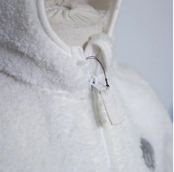 Ropa de felpa blanca para bebés