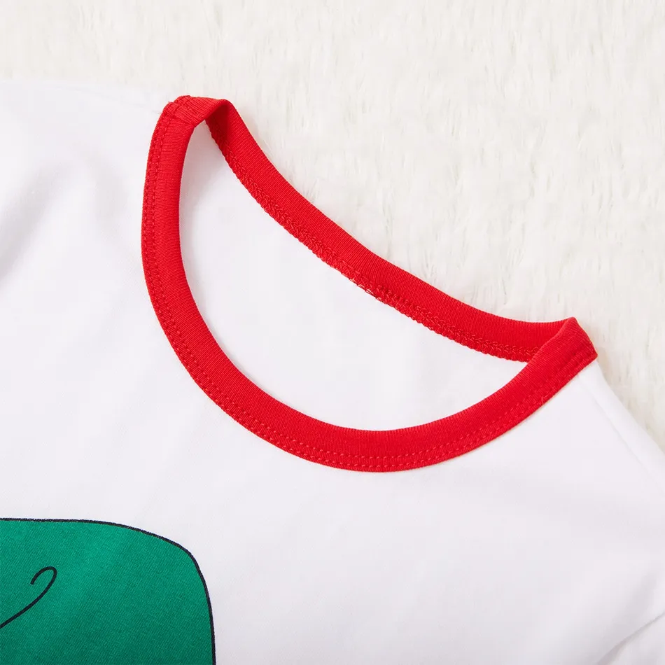 Conjunto Familiar de Navidad Pijamas a Rayas de Manga Larga a Juego con Calcetines de Navidad para Adultos y Niños