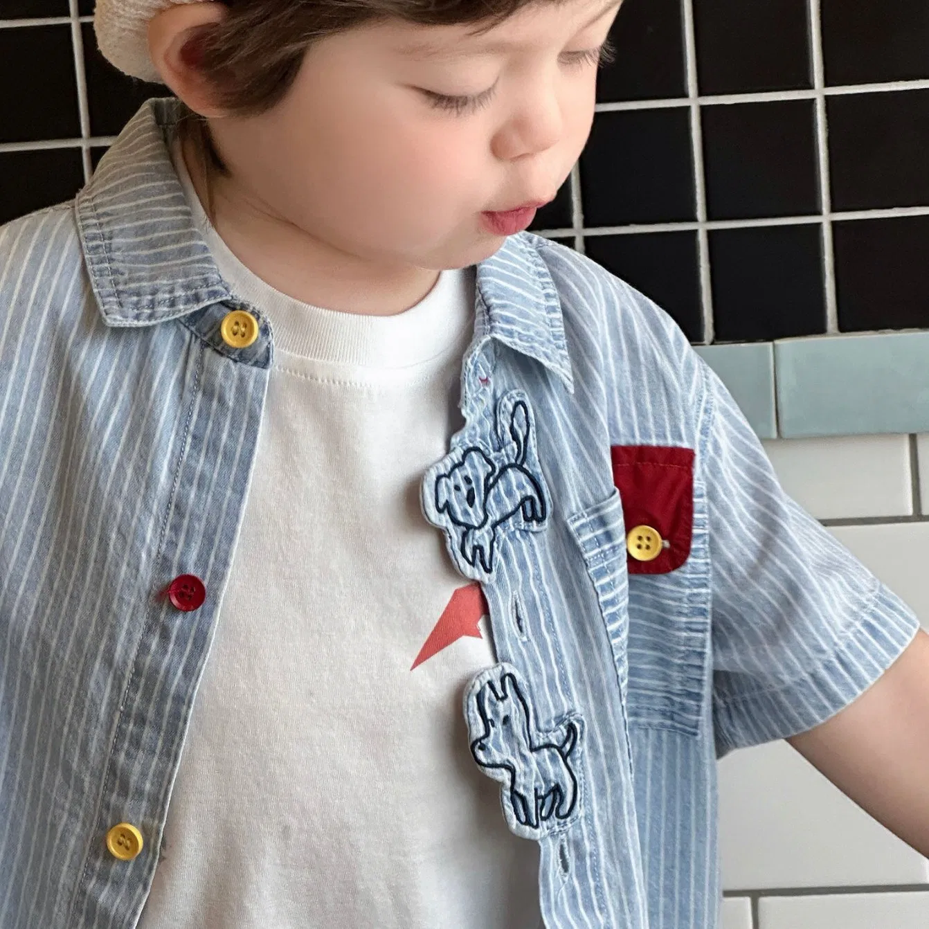 Camisa de moda para niños, ropa para el verano infantil con conjunto de ropa