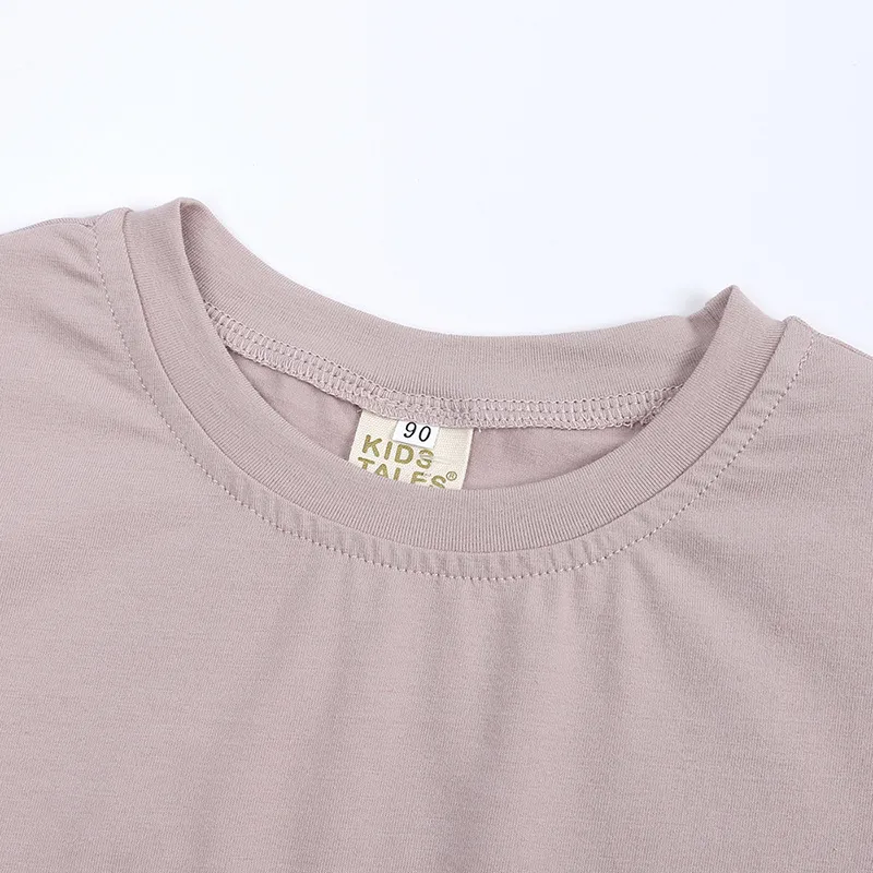 Detalle de la camiseta para niños