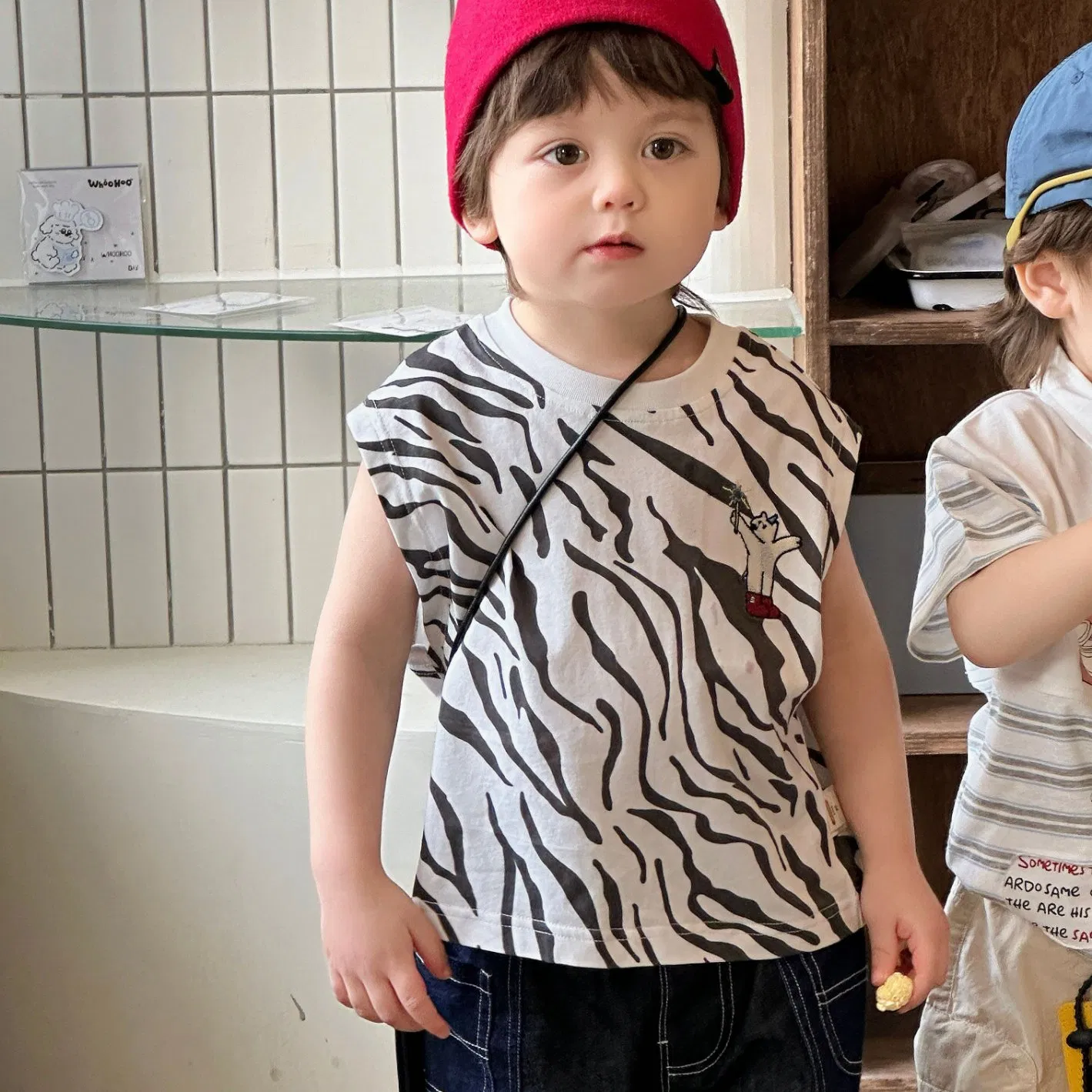 Conjunto de ropa para niños para el verano con camiseta de algodón y pantalones cortos