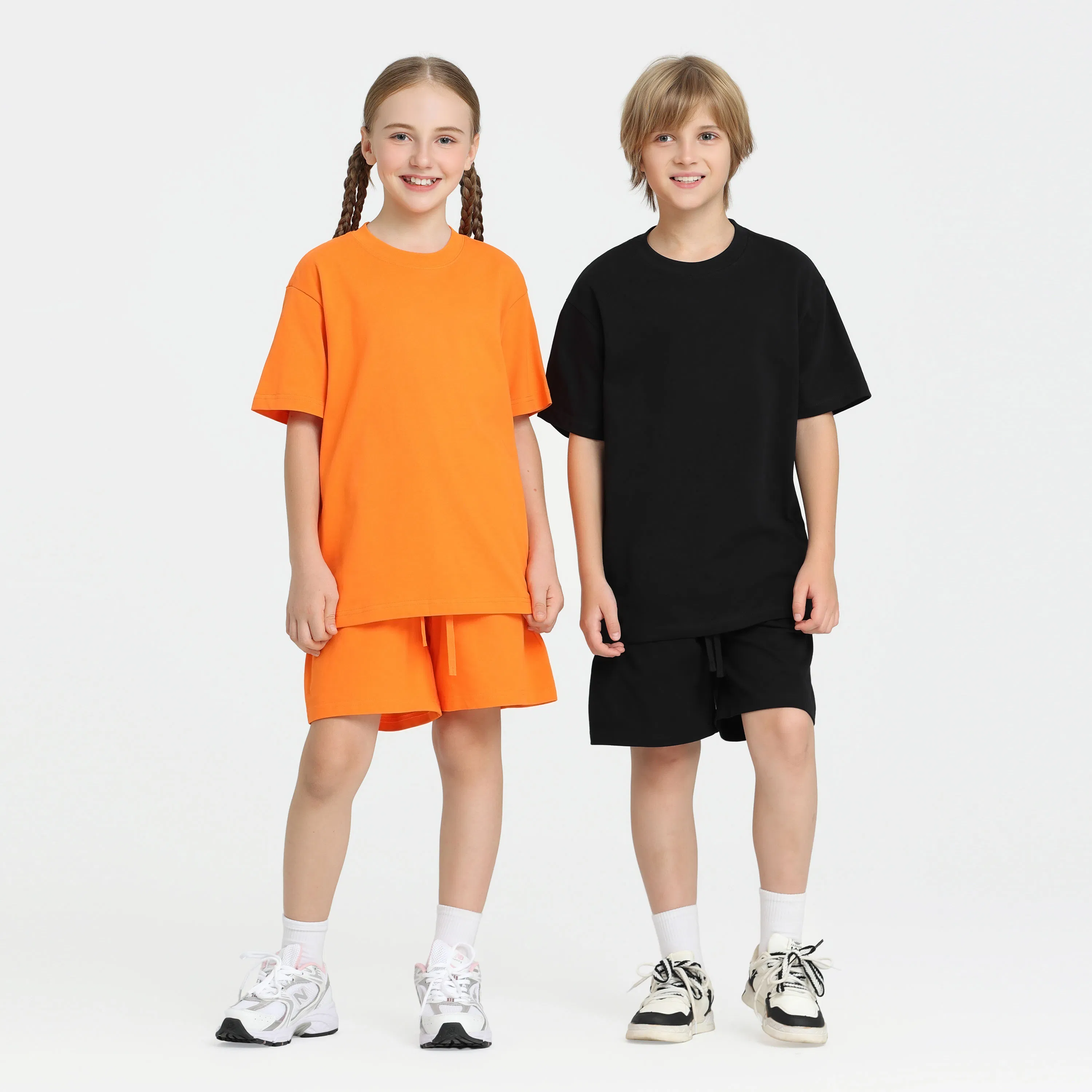 Ropa infantil de gran tamaño en color sólido impreso, 100% algodón orgánico
