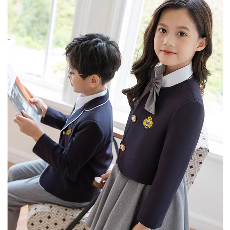 OEM y ODM Trajes para niños y estilos de telas para uniformes de actividades escolares de estudiantes chinos