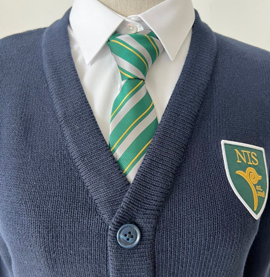 Uniforme de fútbol infantil elegante - Ideal para uso en internados