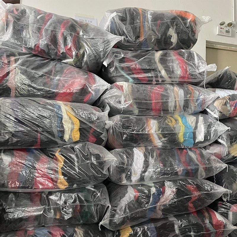 Venta al por mayor de ropa de marca usada para hombres y mujeres de Indonesia, ropa vintage de segunda mano