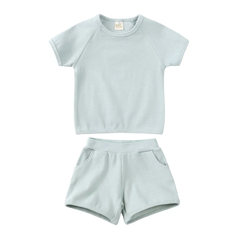 Conjunto de Ropa de Verano