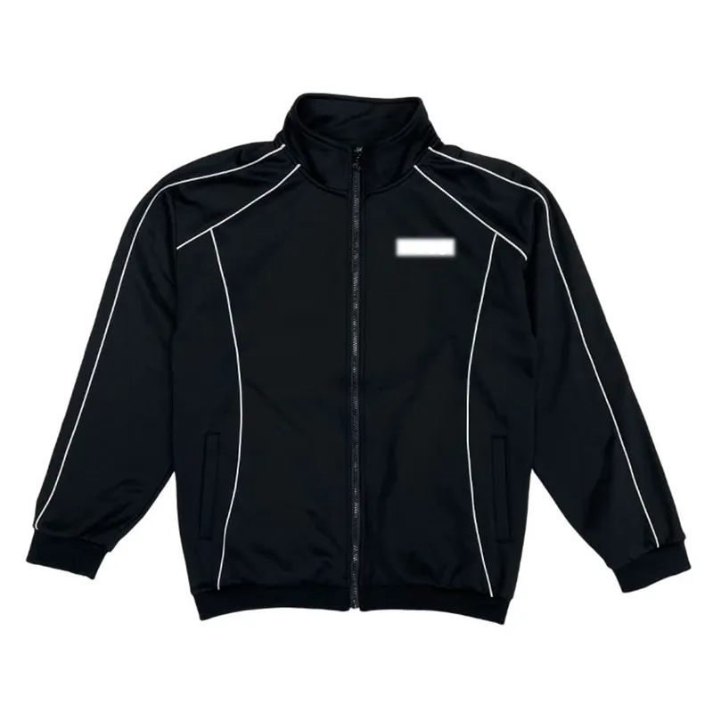 Ropa de running con detalles reflectantes