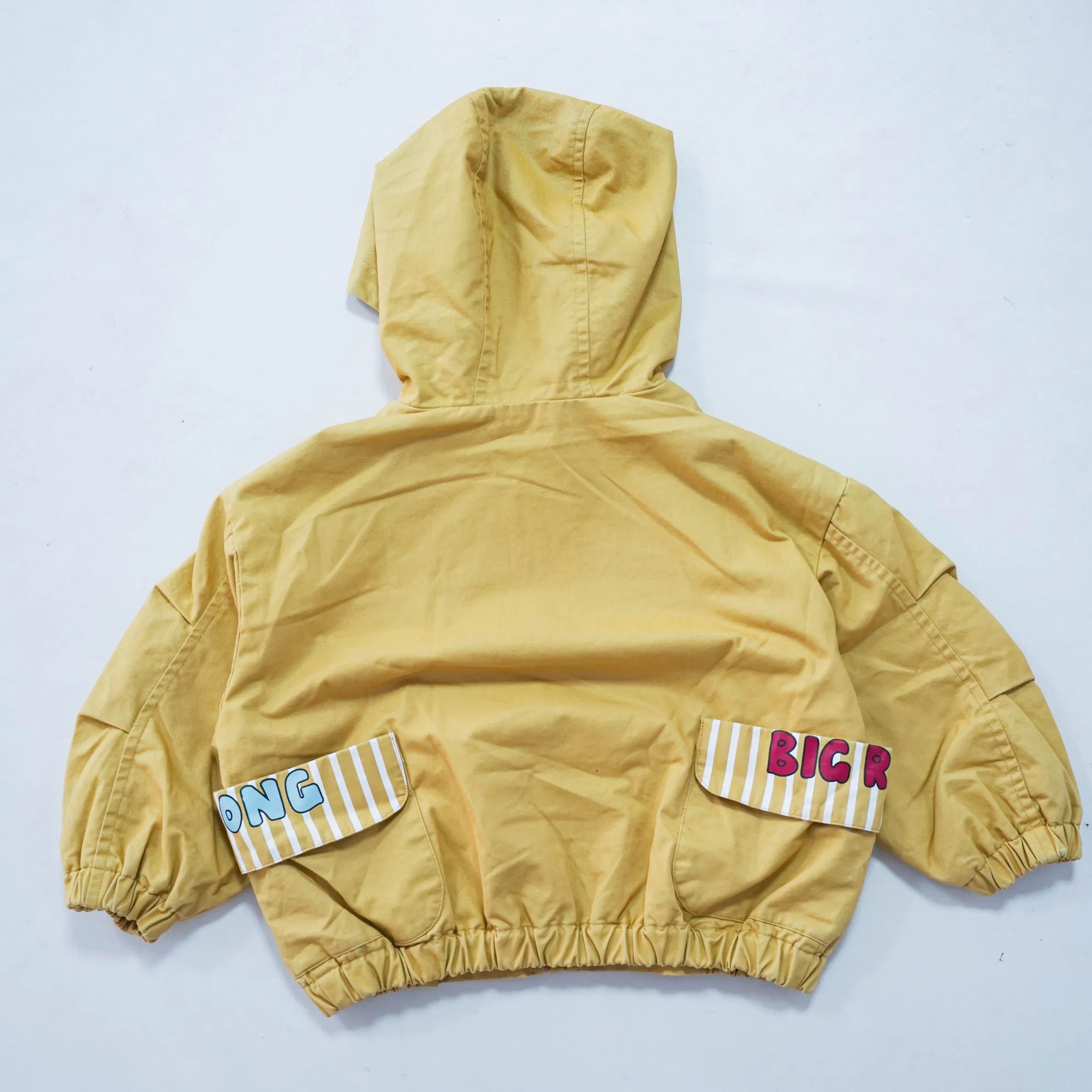 Abrigo con capucha y cremallera para niños, ropa exterior con patrón de dibujos animados